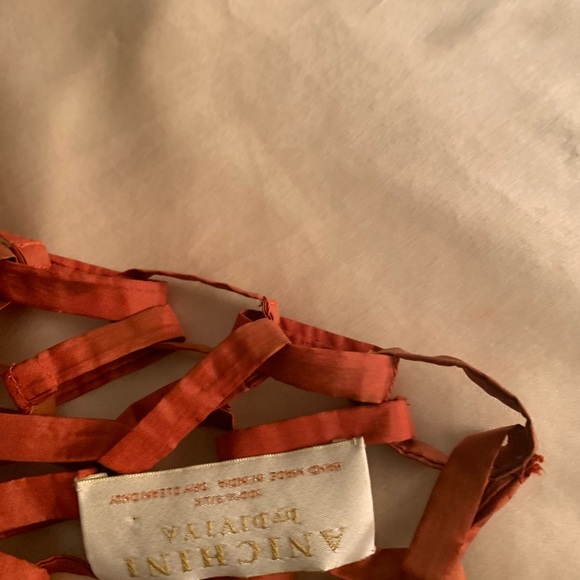 Unique scarf by Anichini. Pure silk. Wear it or drape it over the love seat. - Picture 4 of 4